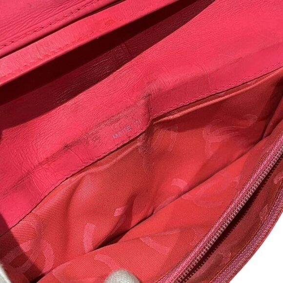 Chanel Cambon Black Leather Wallet  (Pre-Owned) - Picture 6 of 9